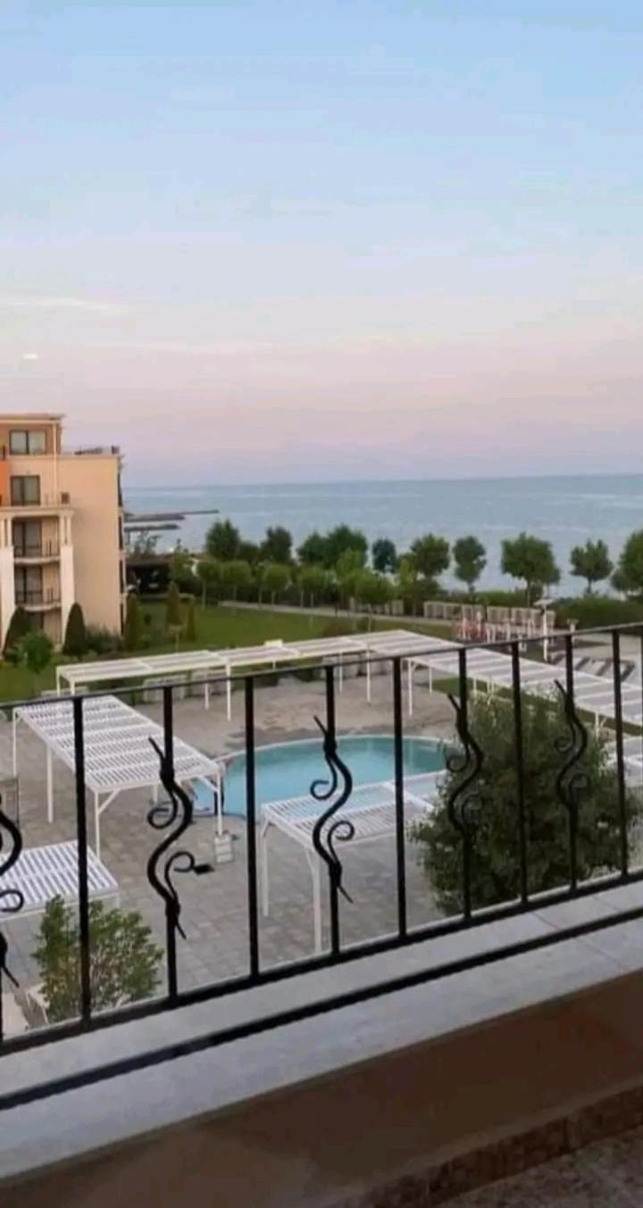 Premier Fort Beach 4 Sveti Vlas Bagian luar foto